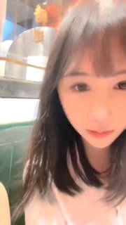 #嫩屄蘿莉