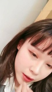 #KIKI  跳蛋震动高潮喷水+浴室洗澡