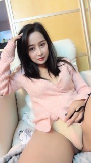 颜值区女神下海，【#老实的女人】11-23明星脸魔鬼身材，超清专业直播设备，一对大白兔吸睛指数高，露乳跳蛋玩得开