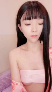 #主播 贫乳颜值小骚货  跳蛋塞穴多毛黑逼 不断流出白浆