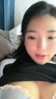 苏州g奶校花，【大二学妹】尺度升级，第一次玩跳蛋，馒头逼，看了让人眼馋不已