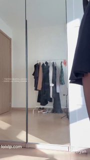 olive-JK黑丝站立位磨蹭假鸡巴