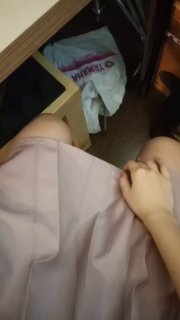 总为坏男人流眼泪 - 出门取快递的时候悄悄塞了小玩具呢
