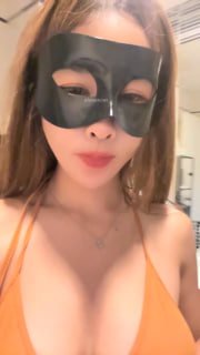 99340481_蜜桃臀勾引老外_20230915_000744